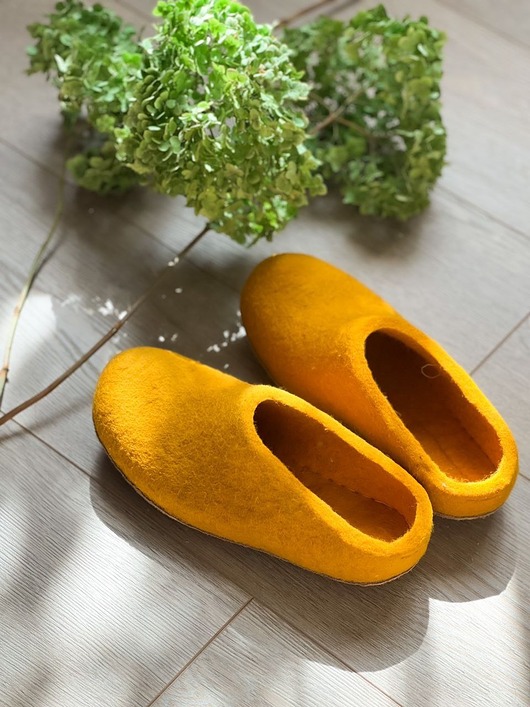 Kapcie filcowe z naturalnej owczej wełny