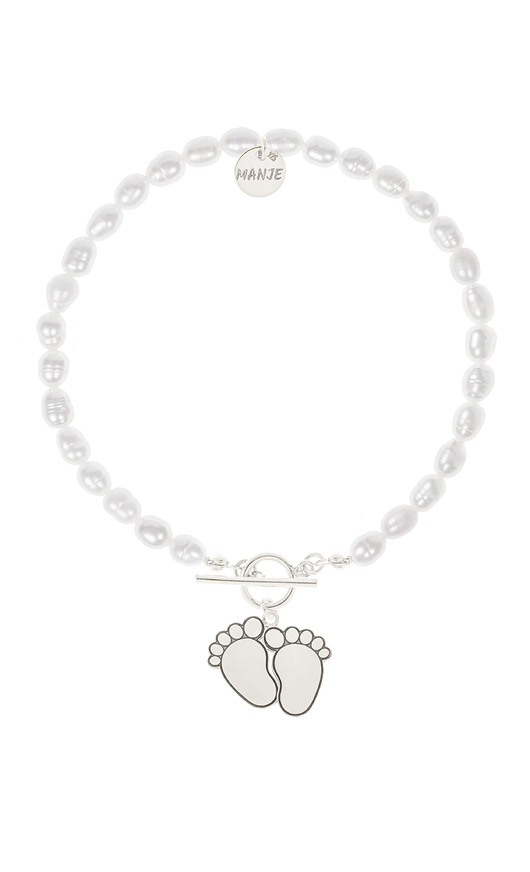 Bransoletka z pereł ze srebrnymi dwiema stópkami