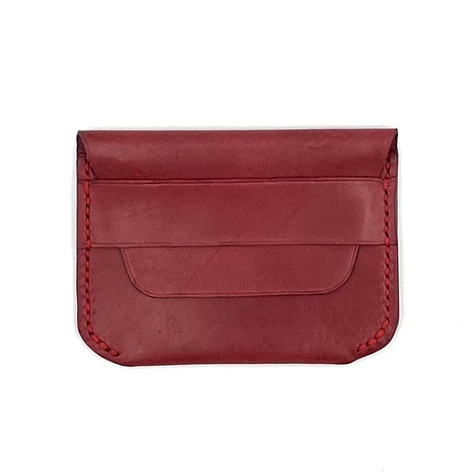 Czerwony portfel ze skóry ręcznie uszyty.