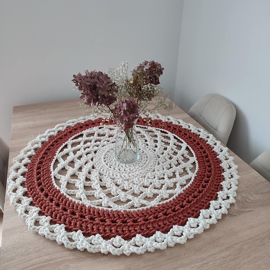 Serweta ozdobna szydełkowa ze sznurka 80cm