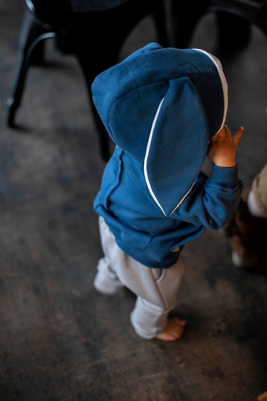 Bluza z kapturem z uszami królika dla dziecka granatowa