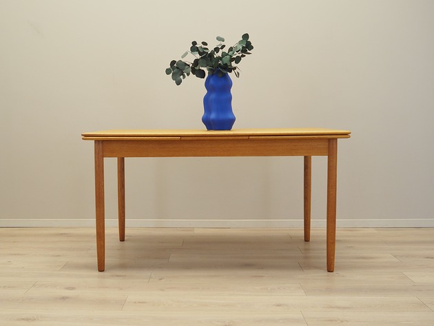 Stół jesionowy, duński design, lata 70, produkcja: Dania