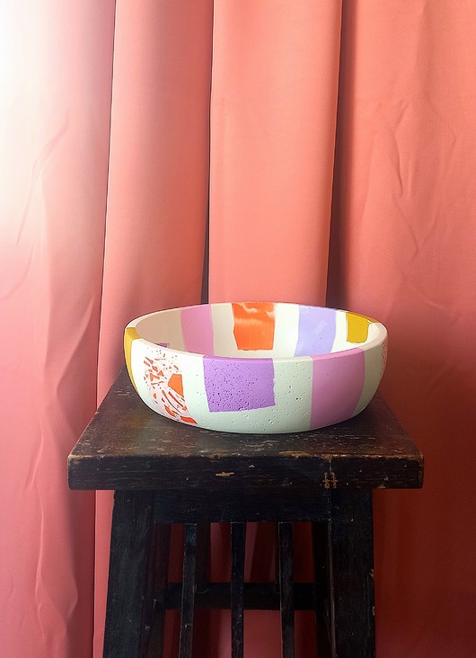 Beżowa miska terrazzo do kuchni na owoce lub dekoracyjna