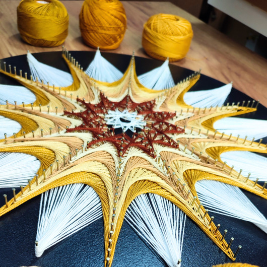 Rozeta BOHO z tutorialem - Zestaw DIY String Art BOX