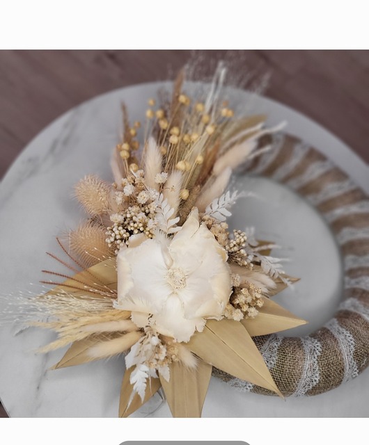 Naturalny wianek boho z suszonymi kwiatami