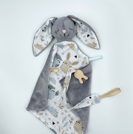 Przytulanka królik dla niemowląt z zawieszką do smoczka