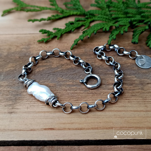 Nieregularna perła i srebro 925 - bransoletka.