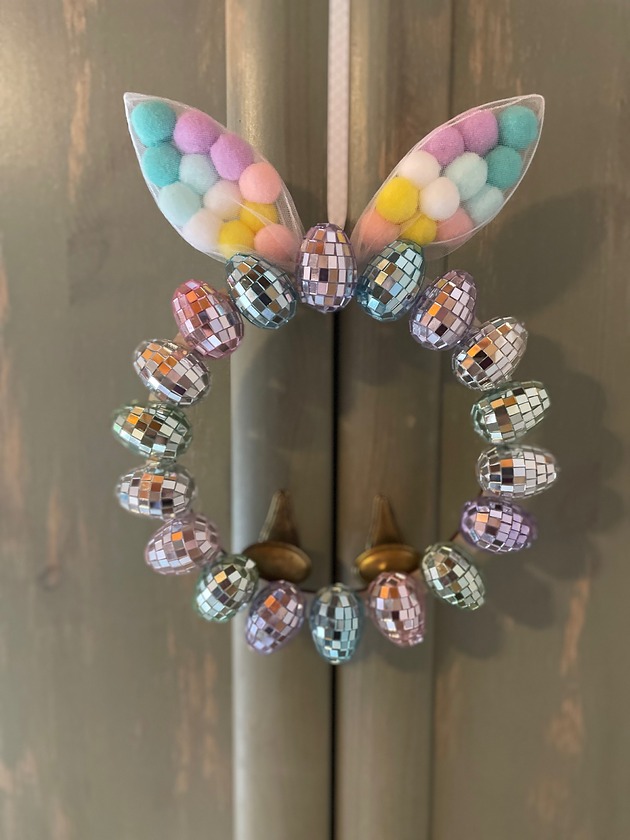 Wielkanocny wianek glamour