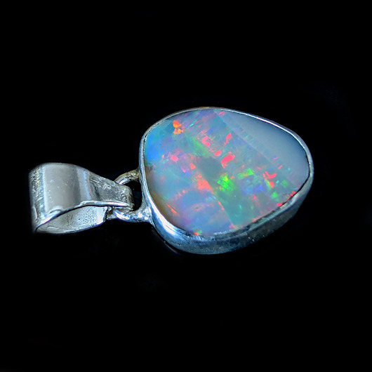 Surowy opal