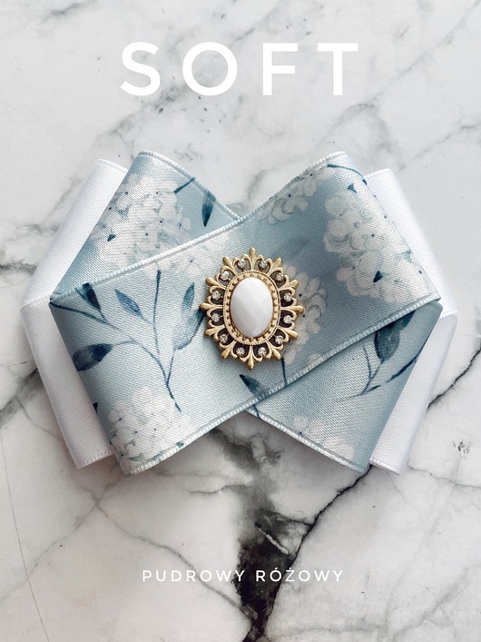 Brosza z kolekcji SOFT z satynowymi wstążkami kwiatowymi New