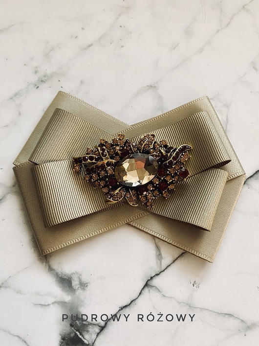 Brosza z kryształem Szampańskim NEW