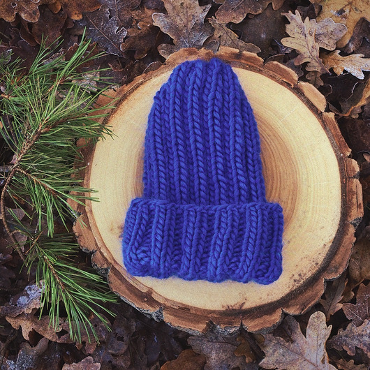 Kobaltowa czapka z wełny peruwiańskiej HANDMADE