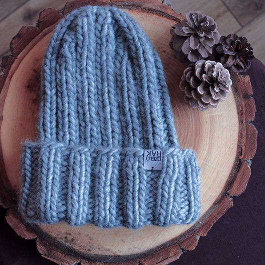Czapka merino szara HANDMADE