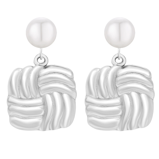 Srebrne kolczyki perły z retro kwadratami