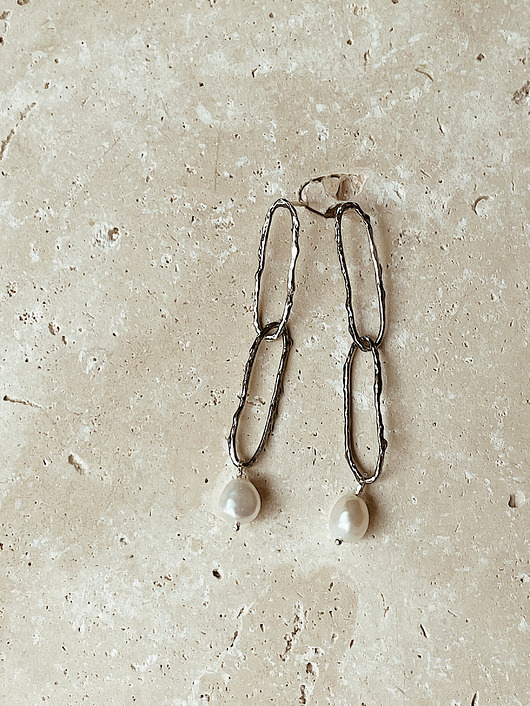 Kolczyki srebrne z perłą Umi