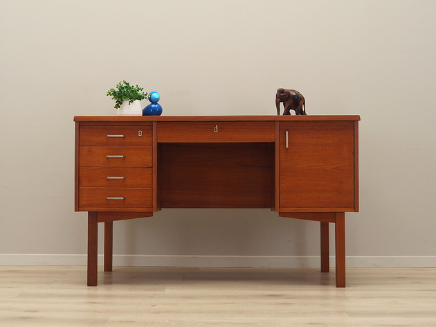 Biurko tekowe, duński design, lata 70, produkcja: Dania