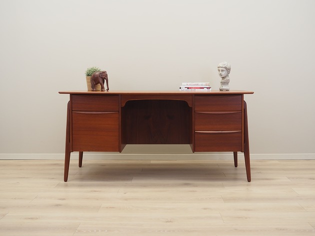 Biurko tekowe, duński design, lata 60, projektant: Svend Age Madsen