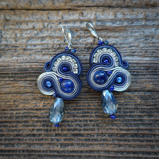 Granatowo-szare kolczyki soutache