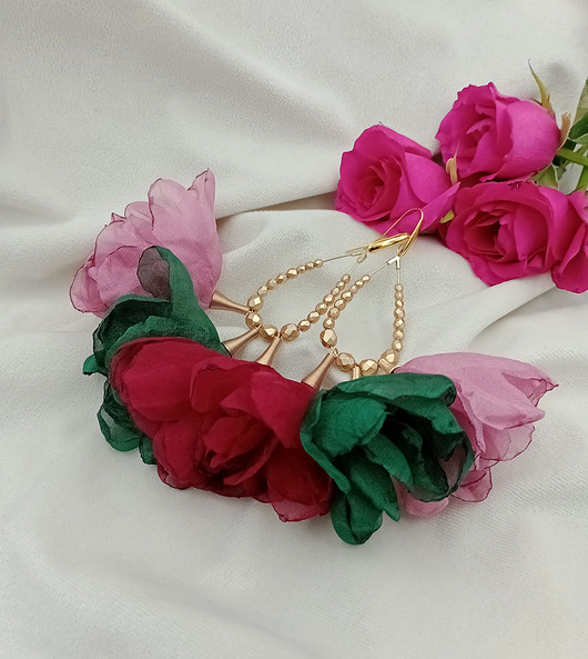 Kolczyki chwosty duże kwiaty, kolczyki na wesele