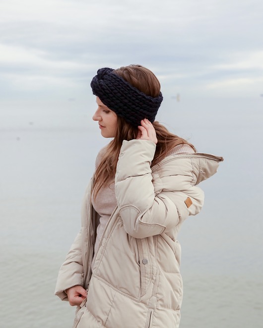 Granatowa opaska turban z grubej wełny peruwiańskiej