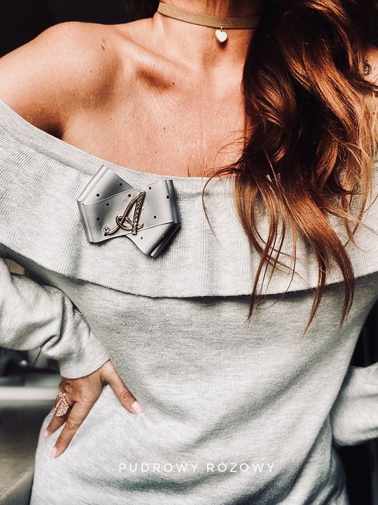 Brosza Personalizowana ze złotą Literką A