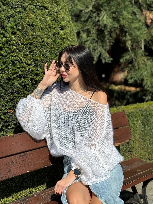 Cienki sweter z moheru, delikatny sweter, lekki sweter oversize