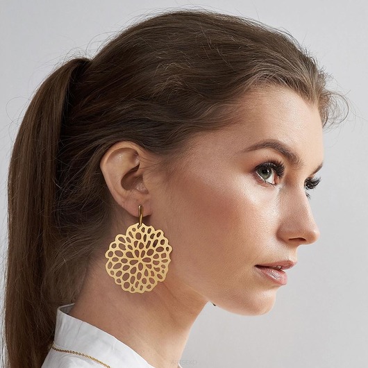Ażurowe kolczyki z mosiądzu Eris