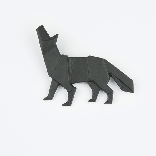 Broszka Porcelanowa Origami Wilk Czarna
