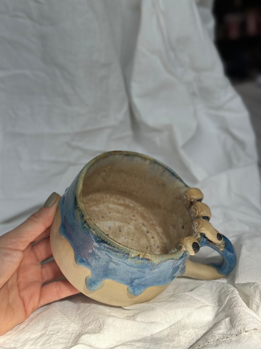 Unikatowy kubek ceramiczny