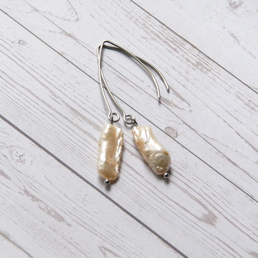 UNIKATOWE kolczyki : smukłe perły