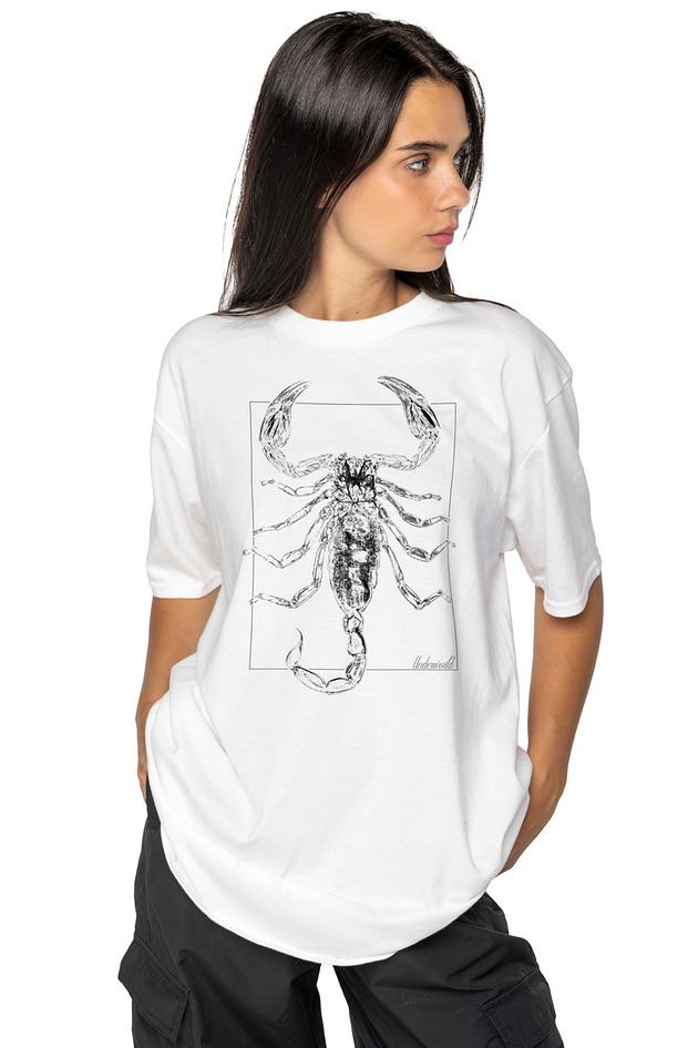 Koszulka loose fit UNDERWORLD Scorpion