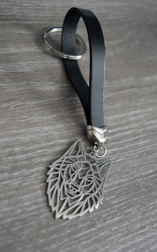 Skórzany brelok do kluczy WILK czarny