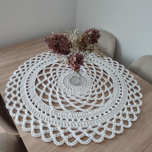 Serweta ozdobna szydełkowa ze sznurka 80cm