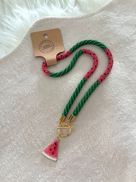 Naszyjnik handmade wykonany na szydełku z ponad 1600 szklanych koralików