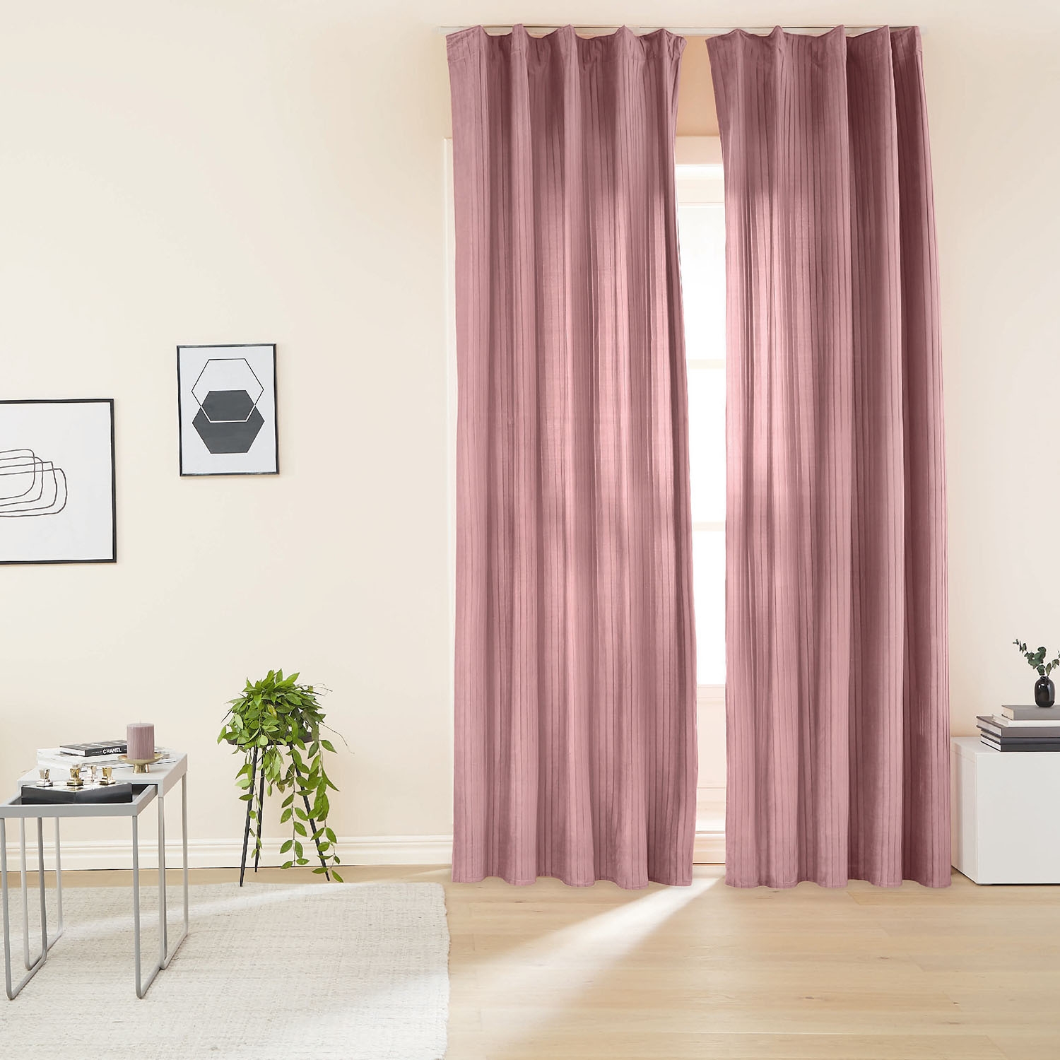 Zasłony aksamitne na taśmie 135 x 250 cm Smukee Home, 2 szt., różowe