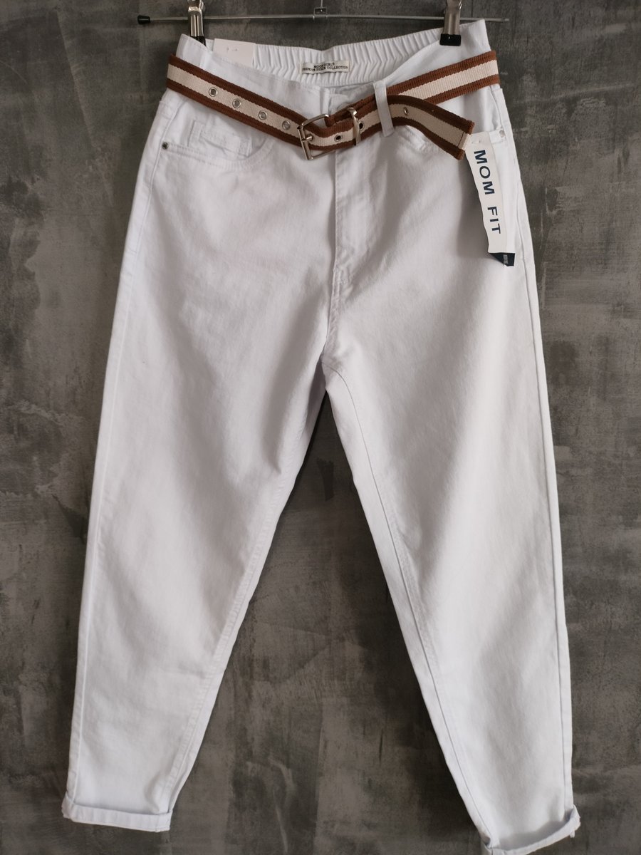 Spodnie damskie jeansowe Moon Girl mom fit rozmiar 4XL