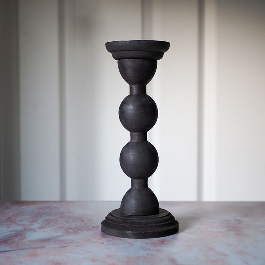 Świecznik drewniany no. 5- elegancki, czarny, na świece walcowe