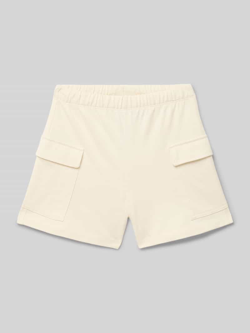Szorty z dzianiny dresowej o kroju regular fit z naszywką z logo