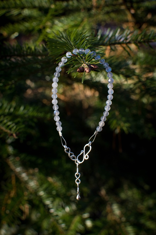 Miedziana bransoletka z labradorytem