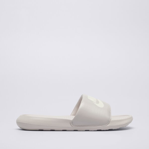 NIKE VICTORI ONE SLIDE