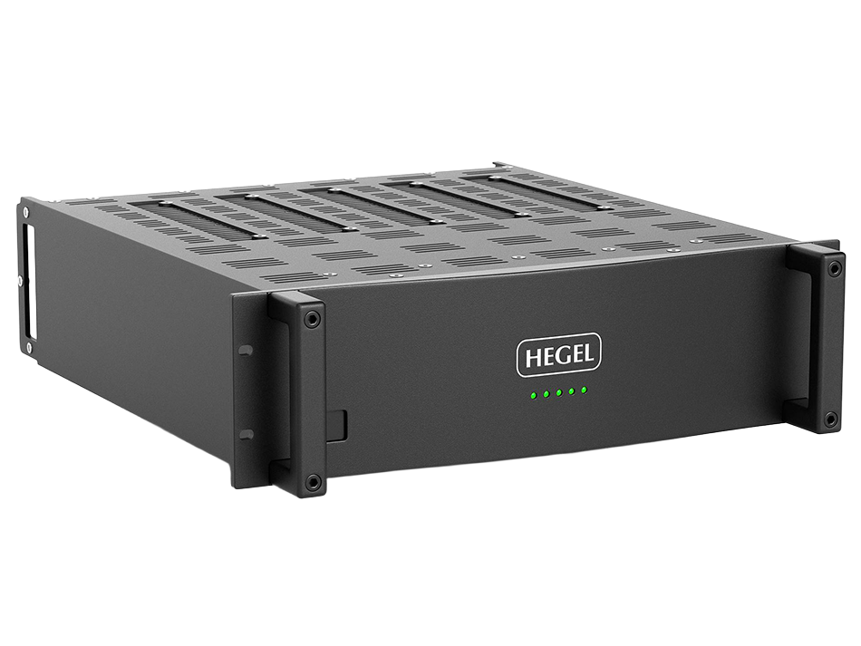 Hegel Custom C55 (5 x 150 W)