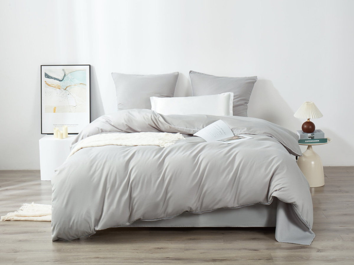 Pościel satyna bawełniana Queen Premium 160x200 szara ze złotą lamówką