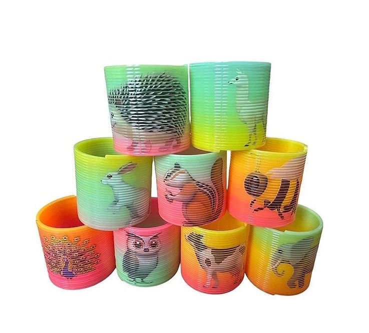 SPRĘŻYNKA MAGICZNA KOLOROWA TĘCZOWA ZWIERZĄTKA