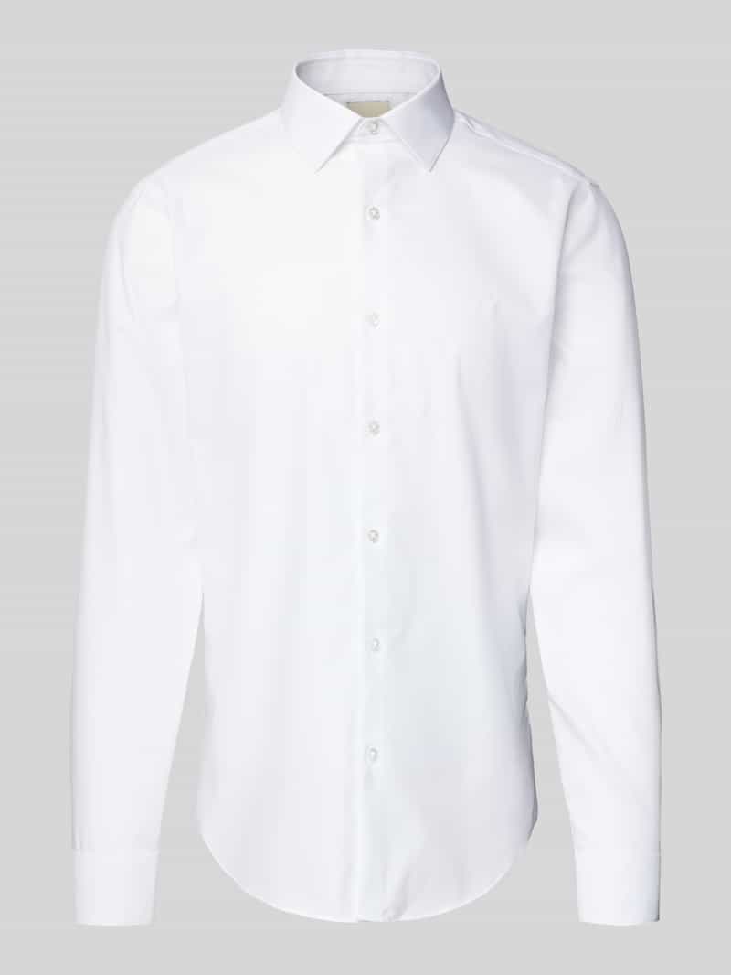 Koszula biznesowa o kroju slim fit z kołnierzykiem typu kent