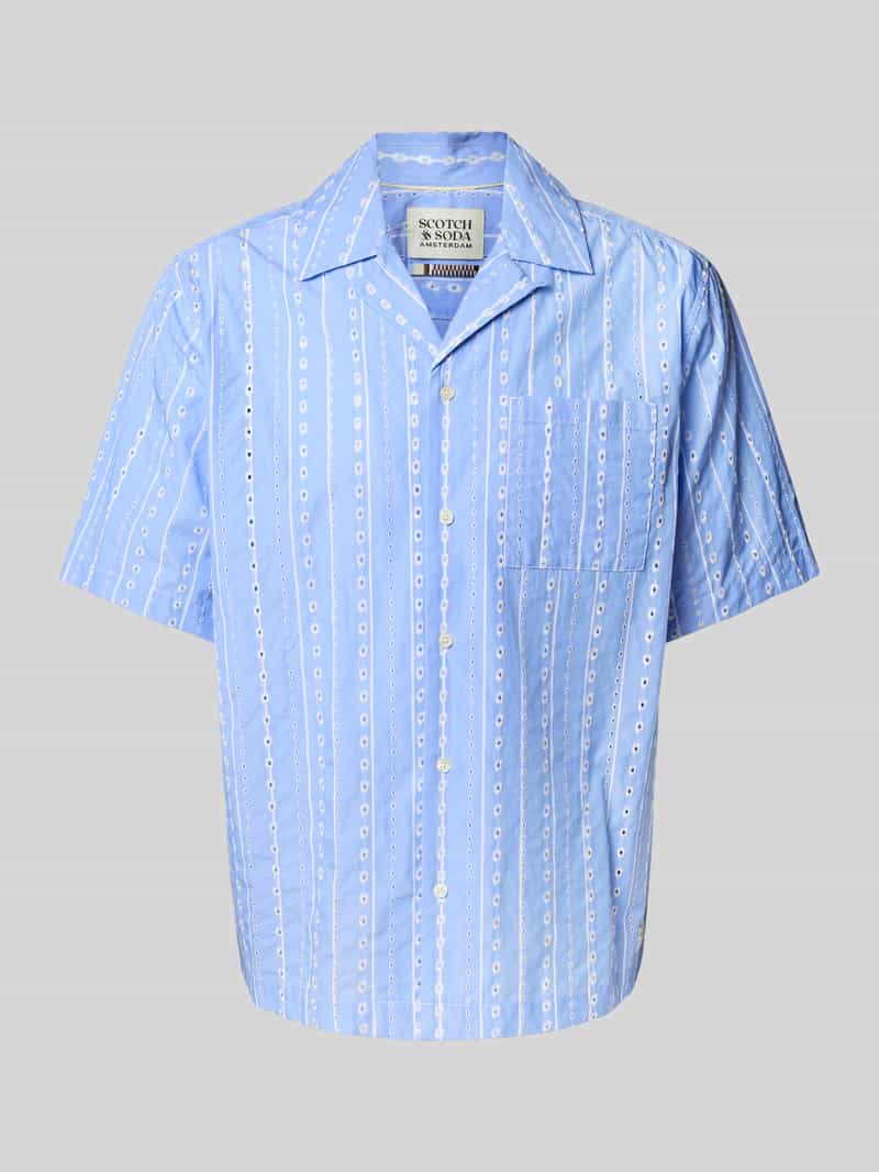 Koszula casualowa o kroju regular fit z haftem angielskim