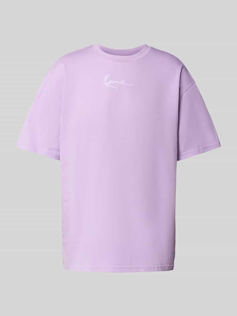 T-shirt z wyhaftowanym logo