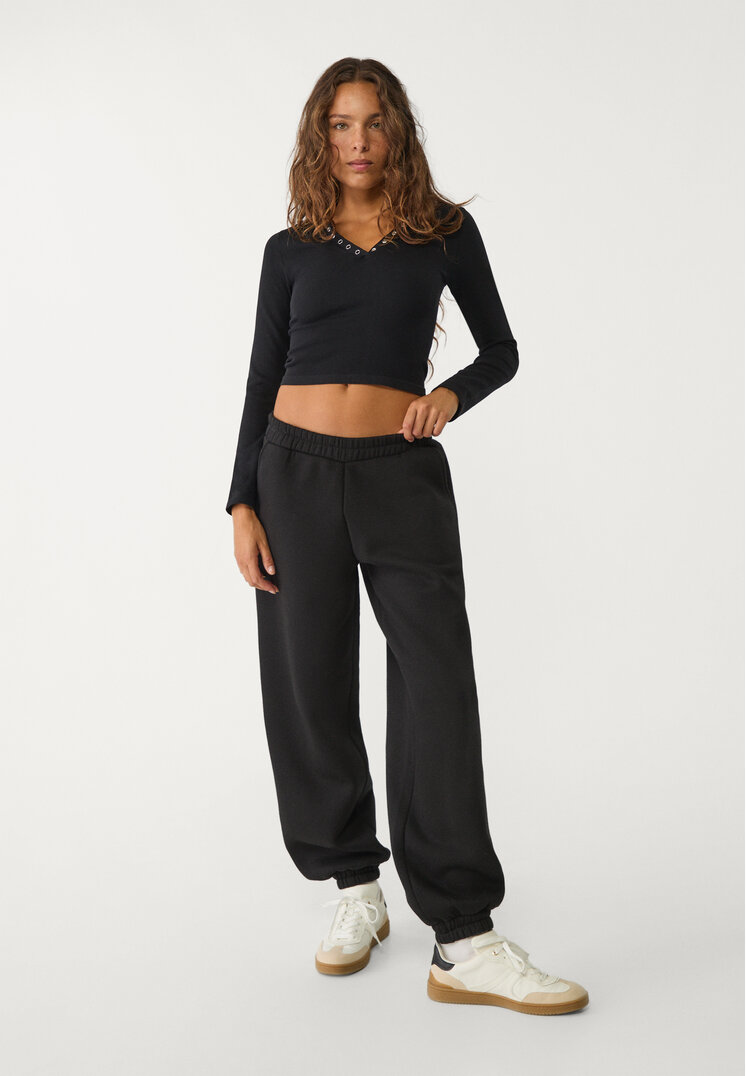 top Stradivarius Spodnie jogger boyfriend z dresowej dzianiny Czarny XS