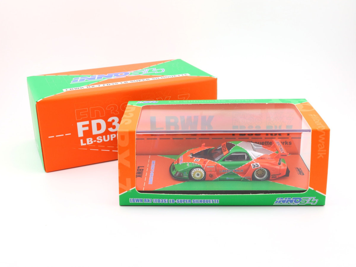 INNO64 Mazda LBWK RX-7 FD3S LB-Super Silhouette Green / Orange