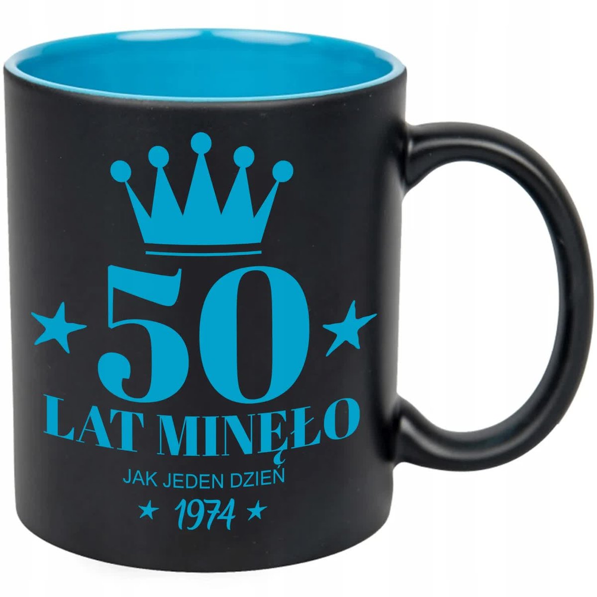 KUBEK CZARNY WNĘTRZE NIEBIESKIE IDEALNY PREZENT NA 50 URODZINY ROCZKNIK WZ