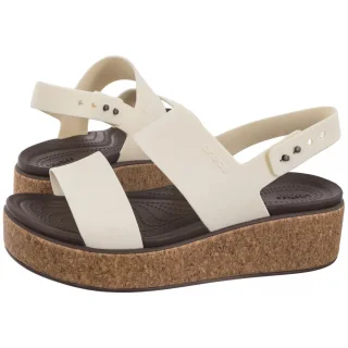 Sandały Brooklyn Cork Low Wedge Chalk 211144-0WV (CR370-b) Crocs